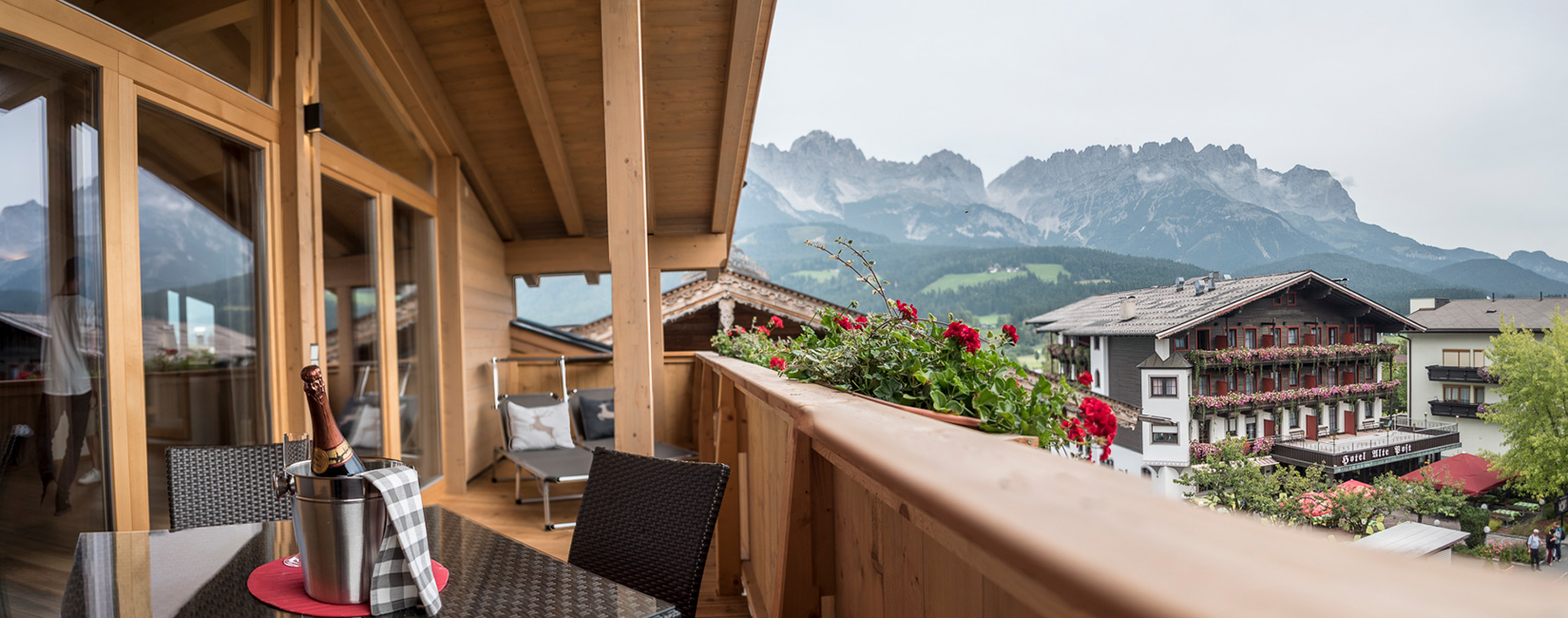 Image showcasing Apartments Penthouse Landhaus Pizzeria – Apartments Ellmau Sternhof ...